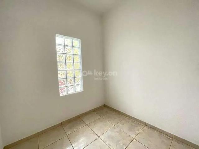 Casa / Sobrado para Locação em Capivari de Baixo/SC Centro 2 Quartos