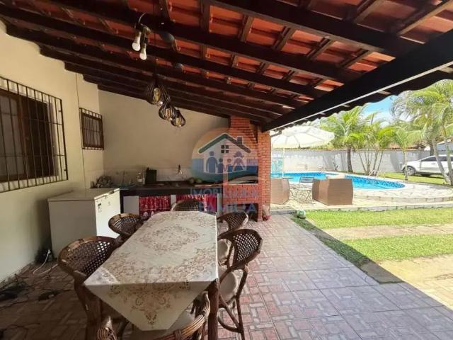 Casa / Sobrado para Locação em Caraguatatuba/SP Massaguaçu 2 Quartos