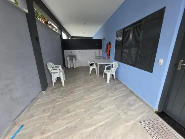 Casa / Sobrado para Locação em Caraguatatuba/SP Massaguaçu 2 Quartos