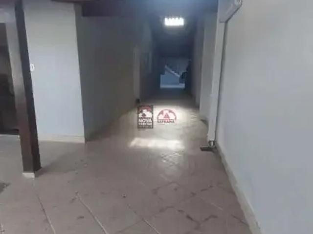 Casa / Sobrado para Locação em Caraguatatuba/SP Massaguaçu 5 Quartos