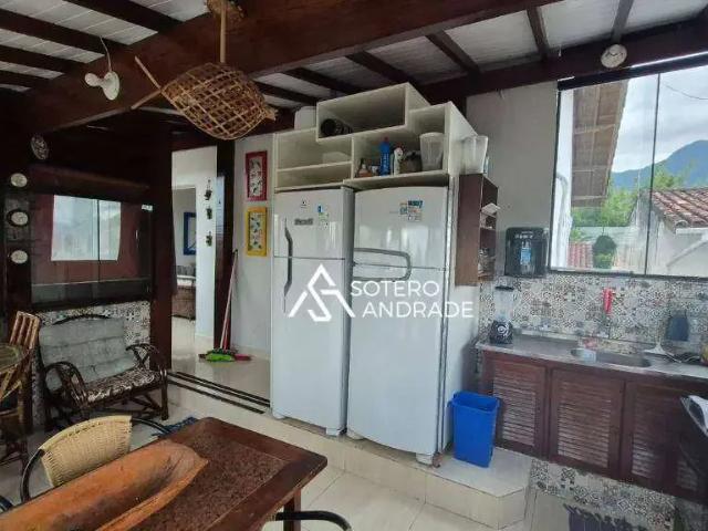 Casa / Sobrado para Locação em Caraguatatuba/SP Massaguaçu 5 Quartos