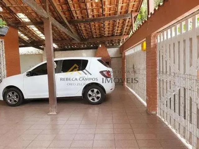 Casa / Sobrado para Locação em Caraguatatuba/SP Martim de Sá 5 Quartos