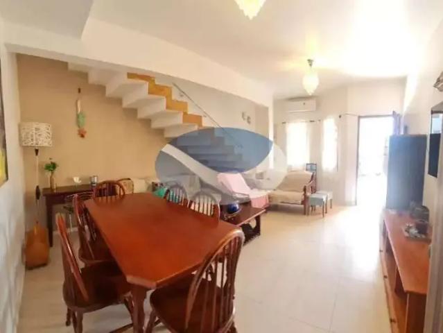 Casa / Sobrado para Locação em Caraguatatuba/SP Martim de Sá 2 Quartos