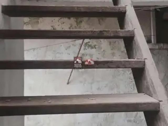 Casa / Sobrado para Locação em Caraguatatuba/SP Balneário Gardem Mar 2 Quartos