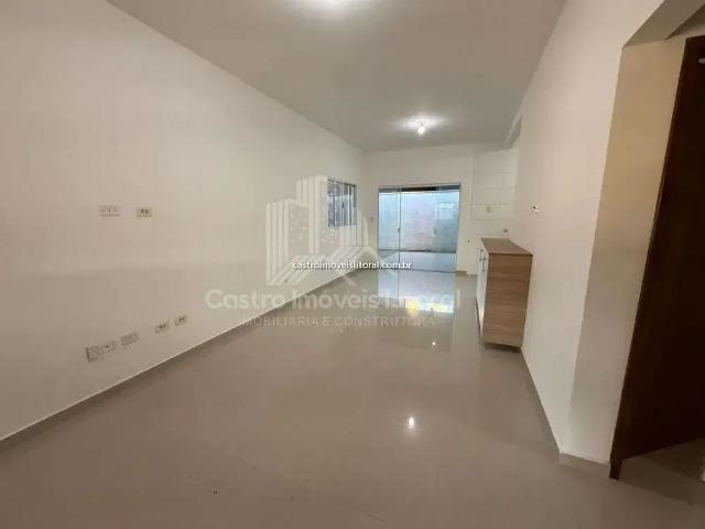 Casa / Sobrado para Locação em Caraguatatuba/SP Balneário Recanto do Sol 2 Quartos