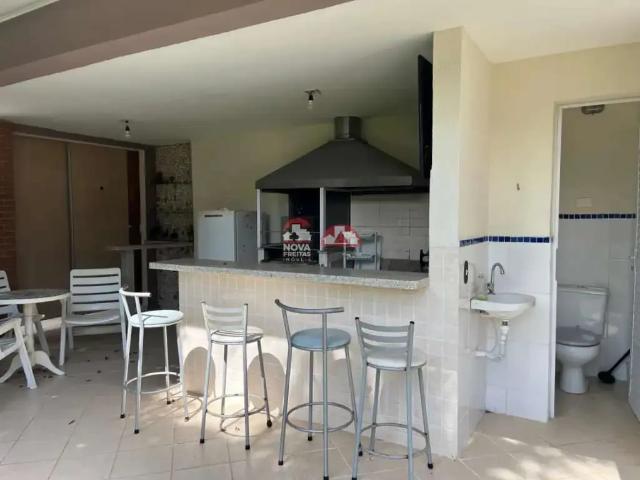 Casa / Sobrado para Locação em Caraguatatuba/SP Centro 8 Quartos