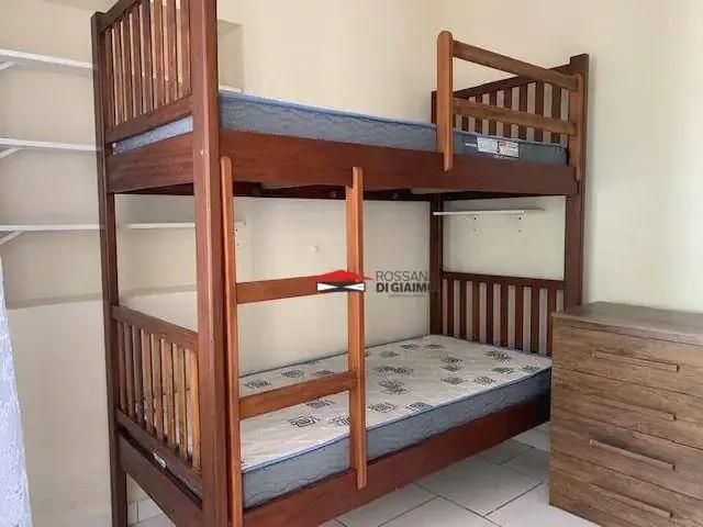 Casa / Sobrado para Locação em Caraguatatuba/SP Centro 1 Quartos