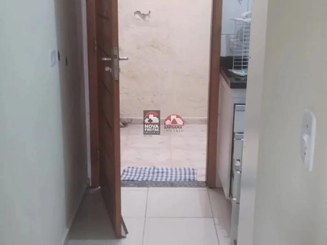 Casa / Sobrado para Locação em Caraguatatuba/SP Centro 2 Quartos