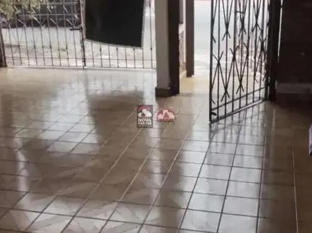 Casa / Sobrado para Locação em Caraguatatuba/SP Centro 2 Quartos