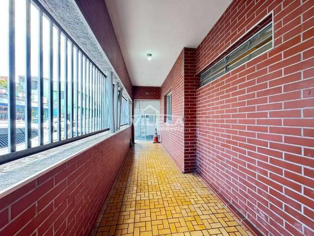 Casa / Sobrado para Locação em Caraguatatuba/SP Centro 3 Quartos