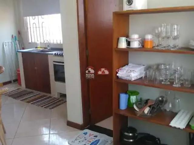 Casa / Sobrado para Locação em Caraguatatuba/SP Cidade Jardim 2 Quartos
