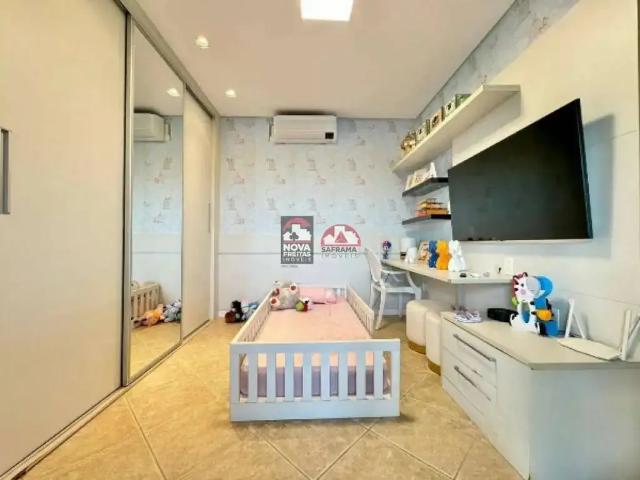 Casa / Sobrado para Locação em Caraguatatuba/SP Indaiá 4 Quartos