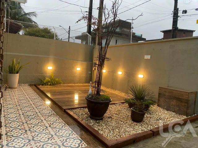 Casa / Sobrado para Locação em Caraguatatuba/SP Indaiá 2 Quartos