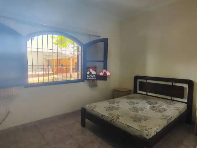 Casa / Sobrado para Locação em Caraguatatuba/SP Jardim Brasil 3 Quartos