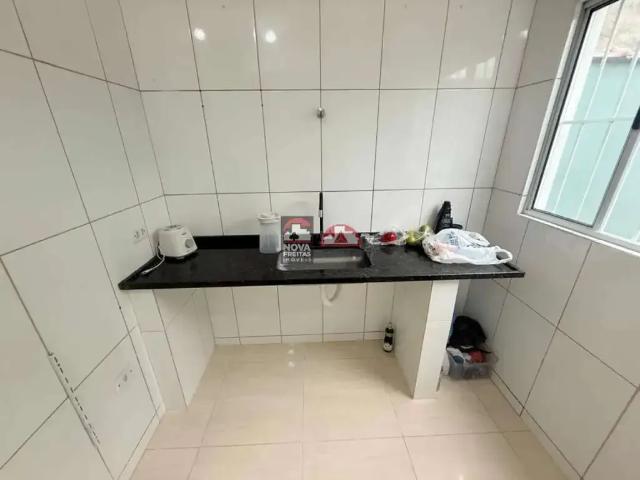 Casa / Sobrado para Locação em Caraguatatuba/SP Jardim do Sol 2 Quartos