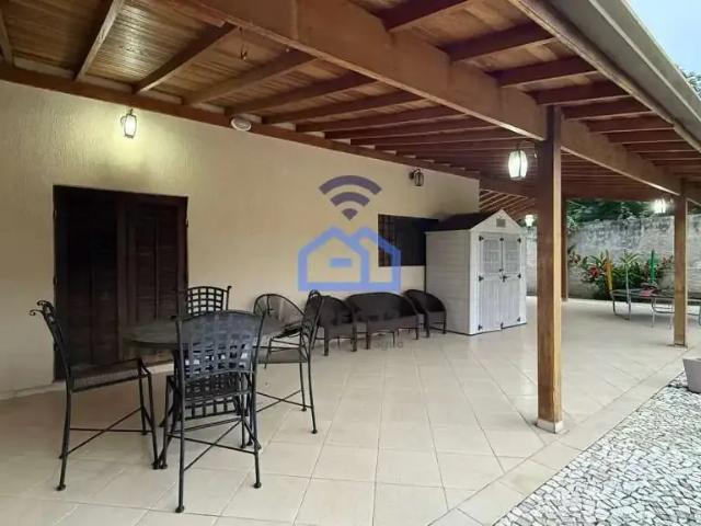 Casa / Sobrado para Locação em Caraguatatuba/SP Jardim Porto Novo 4 Quartos