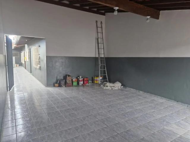 Casa / Sobrado para Locação em Caraguatatuba/SP Poiares 2 Quartos