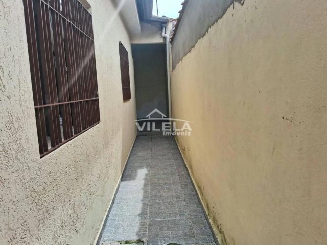 Casa / Sobrado para Locação em Caraguatatuba/SP Poiares 2 Quartos