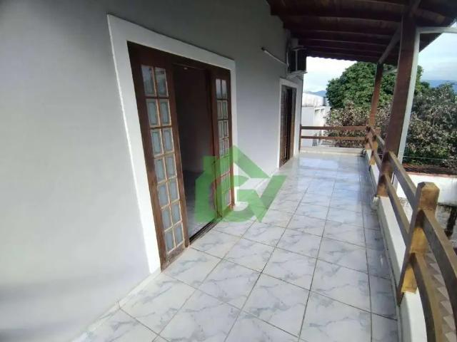 Casa / Sobrado para Locação em Caraguatatuba/SP Pontal de Santa Marina 3 Quartos