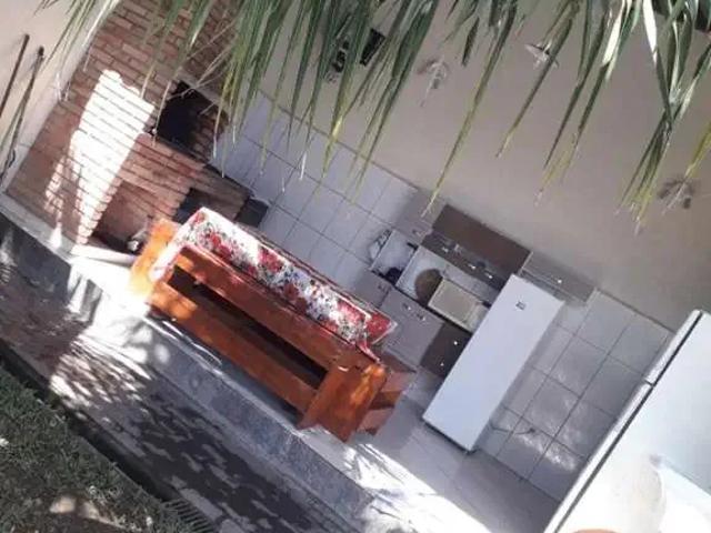 Casa / Sobrado para Locação em Caraguatatuba/SP Porto Novo 4 Quartos