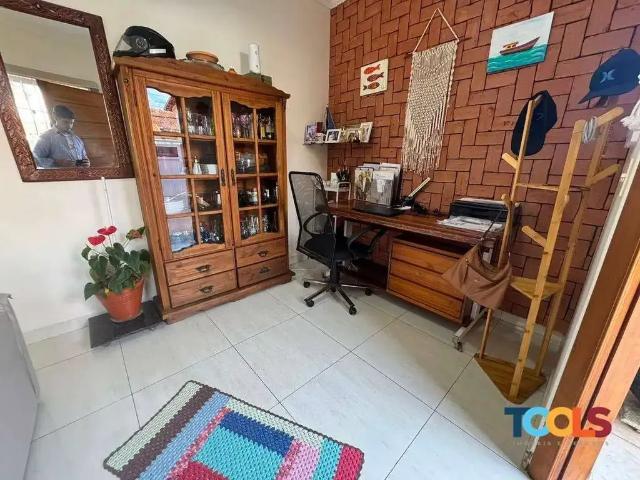 Casa / Sobrado para Locação em Caraguatatuba/SP Praia das Palmeiras 3 Quartos