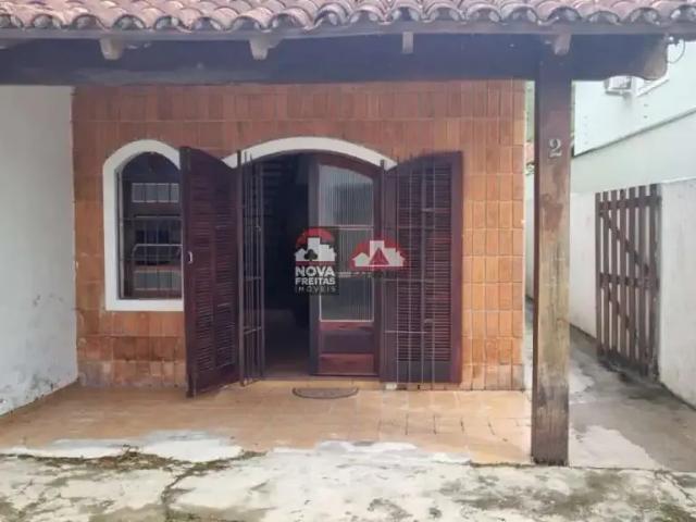 Casa / Sobrado para Locação em Caraguatatuba/SP Prainha 2 Quartos