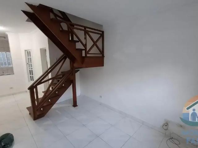Casa / Sobrado para Locação em Caraguatatuba/SP Prainha 2 Quartos