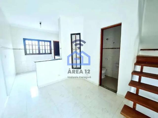 Casa / Sobrado para Locação em Caraguatatuba/SP Prainha 2 Quartos