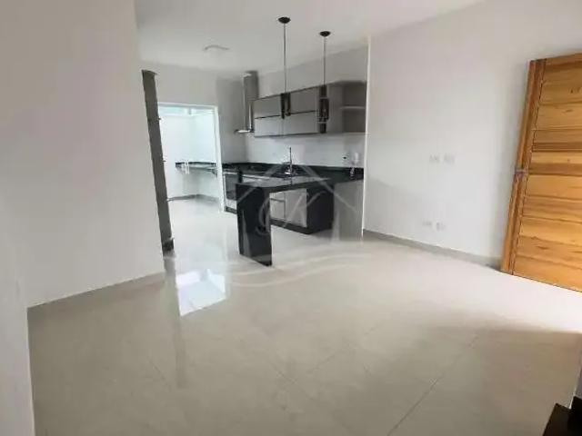 Casa / Sobrado para Locação em Caraguatatuba/SP Rio do Ouro 2 Quartos