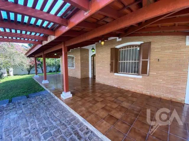 Casa / Sobrado para Locação em Caraguatatuba/SP Tabatinga 2 Quartos