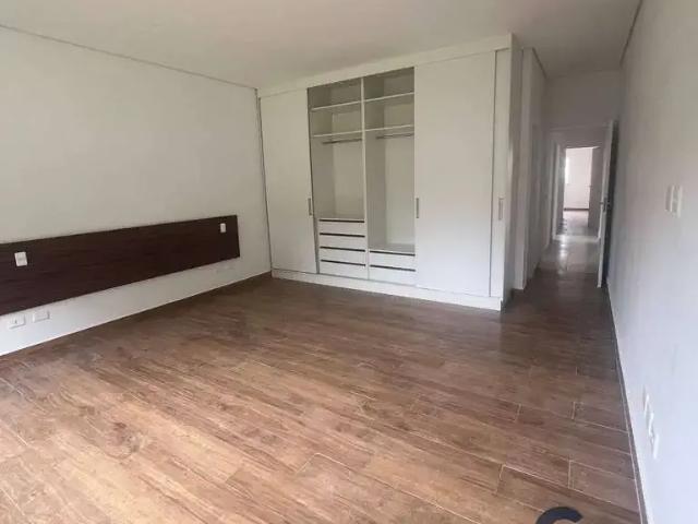 Casa / Sobrado para Locação em Carapicuíba/SP Chácara dos Junqueiras 3 Quartos