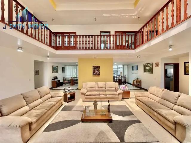 Casa / Sobrado para Locação em Carapicuíba/SP Golf Park 6 Quartos