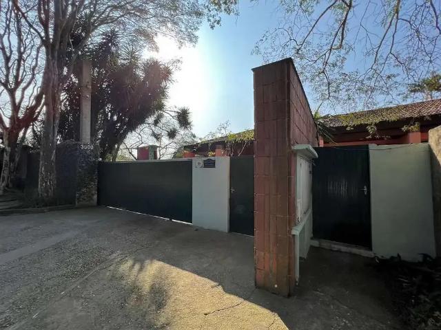 Casa / Sobrado para Locação em Carapicuíba/SP Pousada dos Bandeirantes 4 Quartos