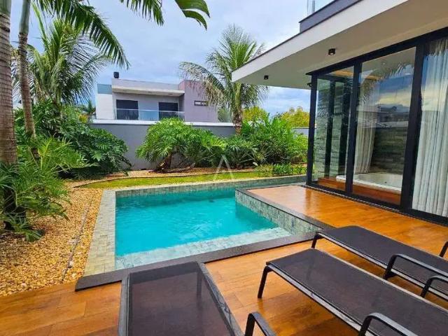 Casa / Sobrado para Locação em Cascavel/PR FAG 4 Quartos