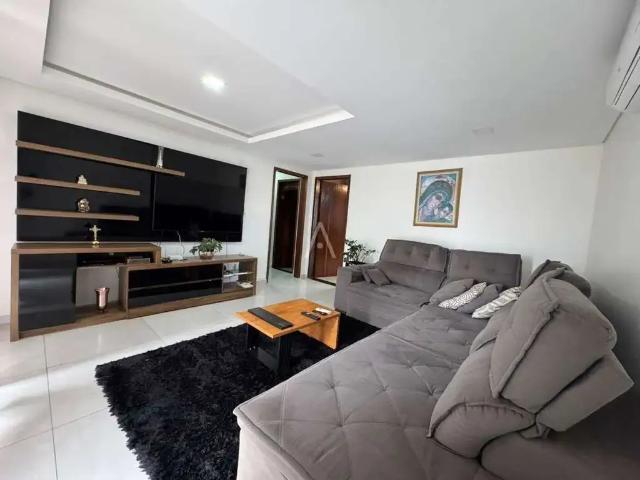 Casa / Sobrado para Locação em Cascavel/PR Recanto Tropical 4 Quartos