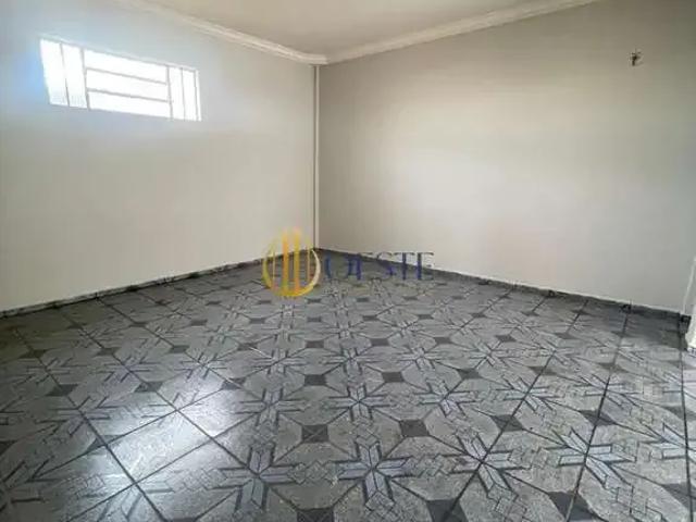 Casa / Sobrado para Locação em Cascavel/PR Santo Onofre 2 Quartos