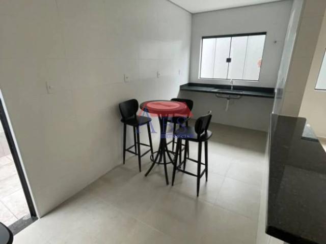 Casa / Sobrado para Locação em Cubatão/SP Vila Nova 2 Quartos