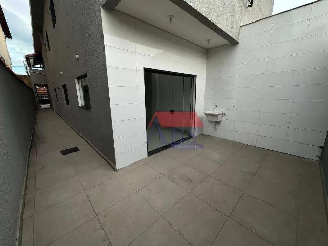 Casa / Sobrado para Locação em Cubatão/SP Vila Nova 3 Quartos