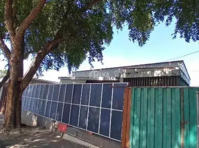 Casa / Sobrado para Locação em Cuiabá/MT Centro 3 Quartos