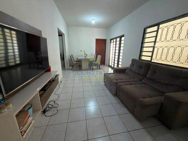 Casa / Sobrado para Locação em Cuiabá/MT Goiabeira 3 Quartos