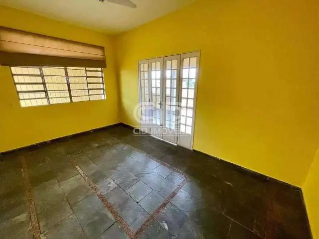 Casa / Sobrado para Locação em Cuiabá/MT Dom Aquino 3 Quartos