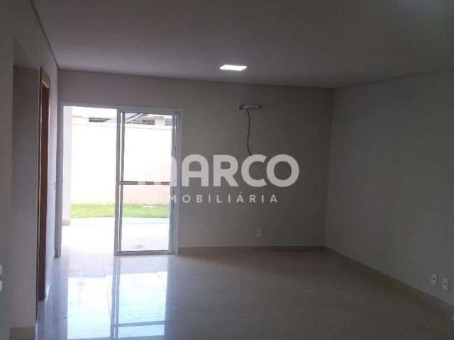 Casa / Sobrado para Locação em Cuiabá/MT Jardim Califórnia 3 Quartos