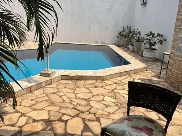 Casa / Sobrado para Locação em Cuiabá/MT Jardim das Américas 4 Quartos