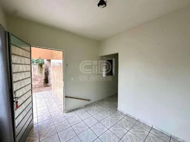 Casa / Sobrado para Locação em Cuiabá/MT Jardim Imperial 2 Quartos