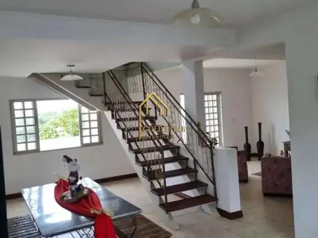 Casa / Sobrado para Locação em Cuiabá/MT Santa Cruz 5 Quartos