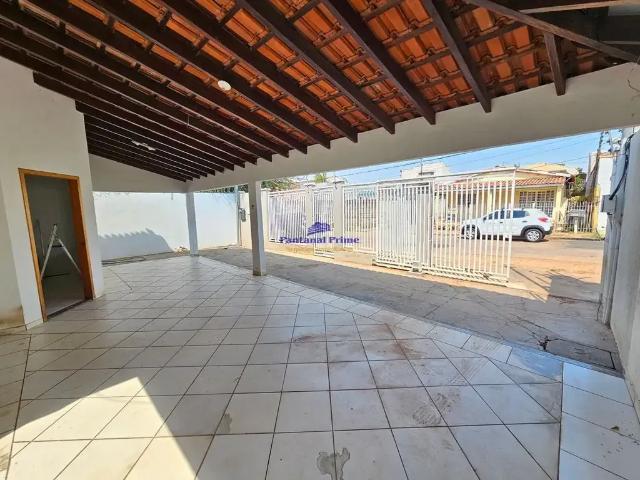 Casa / Sobrado para Locação em Cuiabá/MT Rodoviária Parque 4 Quartos