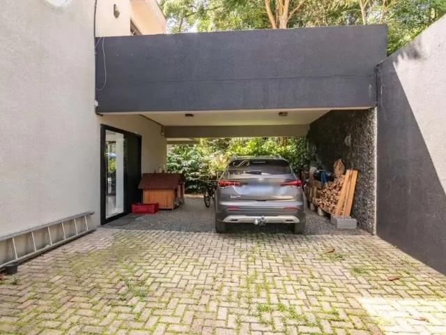 Casa / Sobrado para Locação em Curitiba/PR Taboão 3 Quartos