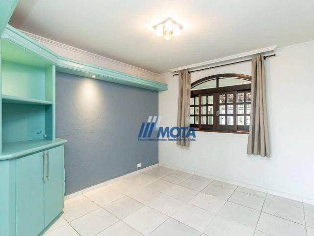 Casa / Sobrado para Locação em Curitiba/PR Tarumã 4 Quartos