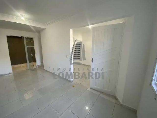 Casa / Sobrado para Locação em Curitiba/PR Tatuquara 2 Quartos