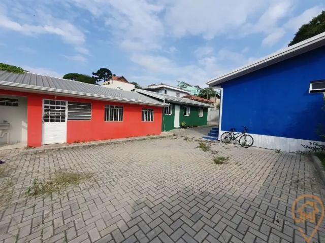 Casa / Sobrado para Locação em Curitiba/PR Uberaba 1 Quartos
